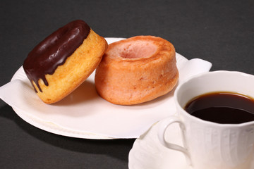 焼きドーナツとコーヒー