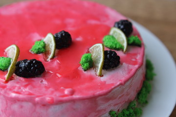 cake with strawberries and cream