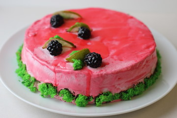 cake with strawberries and cream