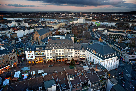 Luftbild Marktplatz und Rathaus Bonn
