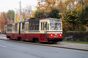 Fototapeta na wymiar The tram in St. Petersburg