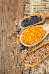 wooden scoops with lentils