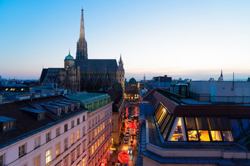 Fototapeta premium Cityscape of Vienna with st Stephan cathedral church, Austria