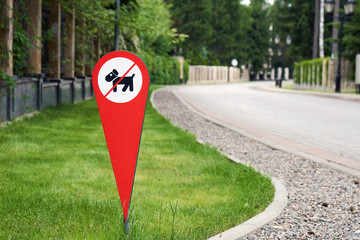 Dog prohibition sign in a cottage village