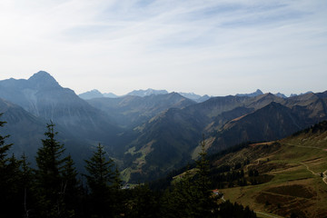  Allgäuer Alpen - Blick vom Walmendinger Horn 