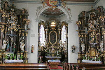 Fototapeta na wymiar Kirchenschiff