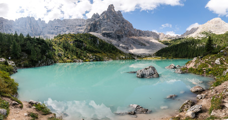 Lago di Sorapis in Italy