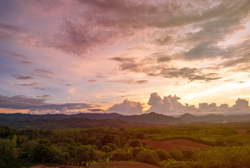 Fototapeta na wymiar Beautiful scenery of mountains in Mae Sot, Thailand.