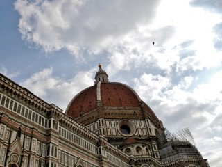 Fototapeta premium Cúpula de la catedral de Santa Maria del Fiore, o catedral de Santa María de la Flor,en Forencia,obra de Filippo Brunelleschi.