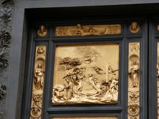 Puerta del Paraíso, la puerta este del Baptisterio de Florencia.Se encuentra ubicada frente a la catedral de Santa María del Fiore. Es obra de Lorenzo Ghiberti.