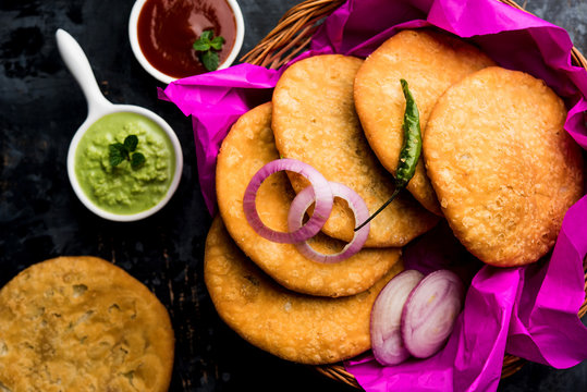 Shegaon or Rajasthani Kachori served with green Chutney and tomato ketchup