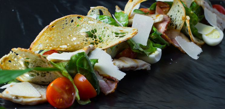 salad cezar