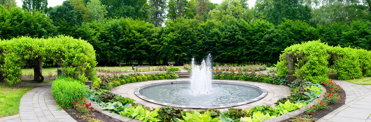 fountain in park - Powered by Adobe