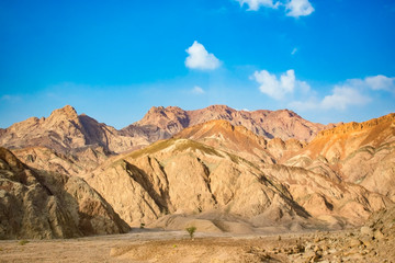 Fototapeta na wymiar The beauty of the mountains of the Sinai Peninsula in Egypt