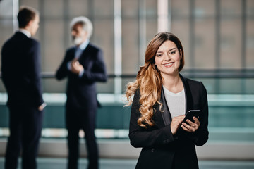 beautiful and successfull business woman in her 30´ in a corporate building