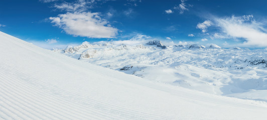 Beautiful panoramic winter landscape with piste - obrazy, fototapety, plakaty