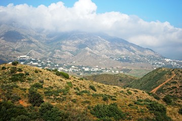 Obraz premium View across countryside towards the Sierra de Mijas mountains near Fuengirola, Spain.