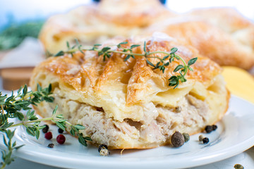 ravioli with tomato sauce