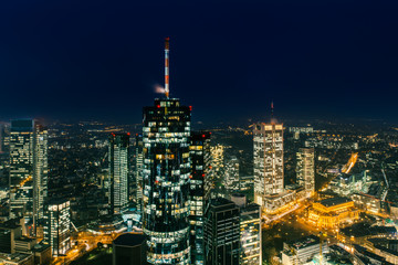 Fototapeta na wymiar Blick über Frankfurt bei Nacht