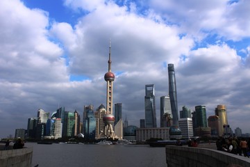 Fototapeta premium shanghai skyline at sunset