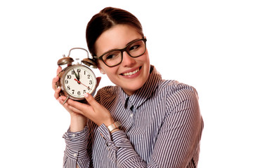 Junge Frau mit Wecker 