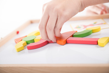 Terapia ręki. Ćwiczenia na sprawność ruchową dłoni i palców.  © doroguzenda