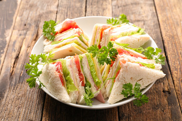 sandwich club with ham