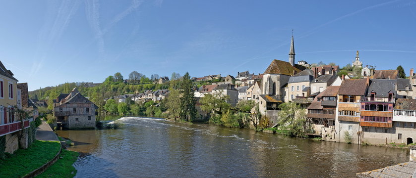 Argenton-Sur-Creuse, bords de Creuse