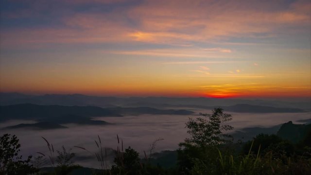 Sunrise at doi samer dao Sri Nan National Park thailand timelapa 4k