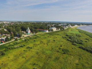 Fototapeta na wymiar Above the town of Veliky Ustyug