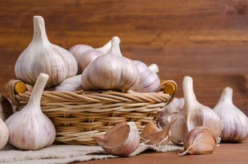 Raw fresh garlic