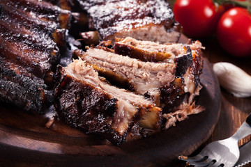Spicy barbecued pork ribs