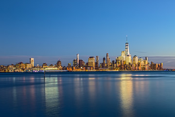 Fototapeta na wymiar New York City Skyline after Sunset