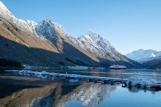 Norway Urke Hjorundfjord