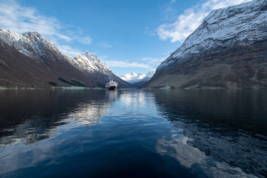 Norway Urke Hjorundfjord