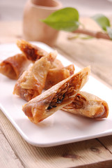 Vietnamese plain spring rolls