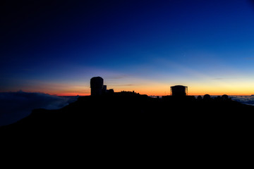 Obraz premium Obervatory at Sunset