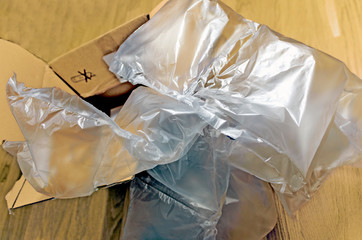 Air cushion and card box