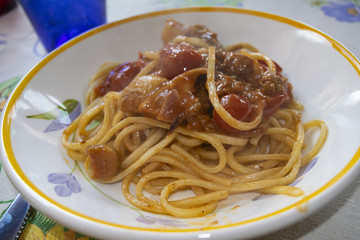 spaghetti with porcini mushrooms