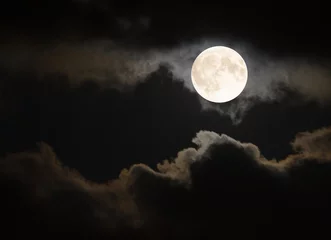 Fotobehang Volle maan Full moon with clouds