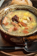 The sour soup made of rye flour.