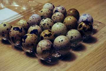 Packing of quail eggs