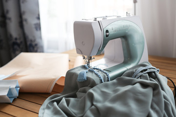 sewing machine and fabric,patterns real workshop