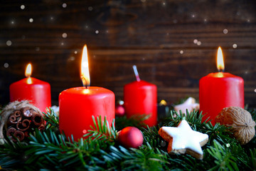 Adventskranz - Adventskerzen dritter Advent