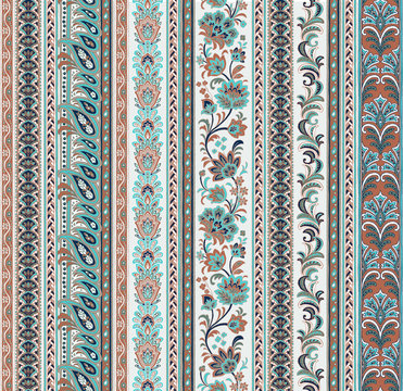 Seamless Pattern : Paisley Style : Border