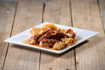 bodegón de comida y bebida