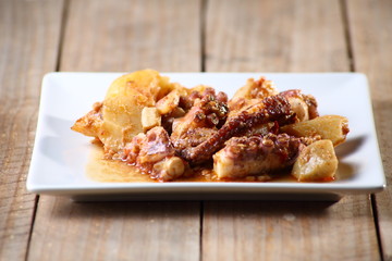 bodegón de comida y bebida