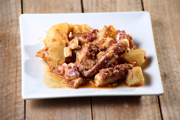 bodegón de comida y bebida