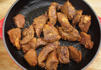 Spiced beef frying