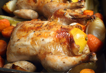 Roast chickesn from side